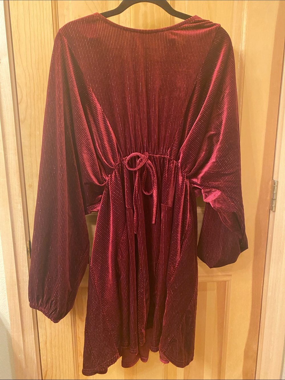 Velvet Tie-Waist Casual Dress in Wine